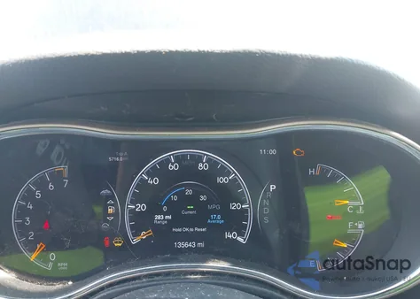 2015 Jeep Grand Cherokee Limited z USA, uszkodzony, nr VIN 1C4RJFBG8FC661669